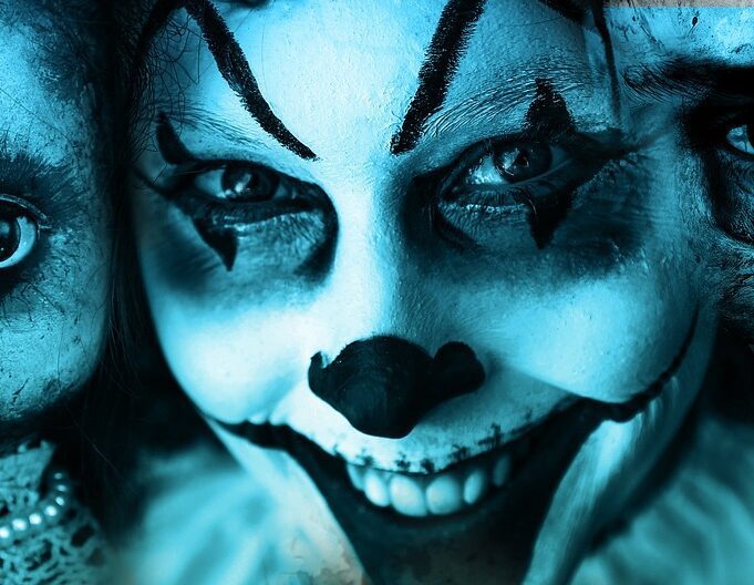 halloween-2764651_1920